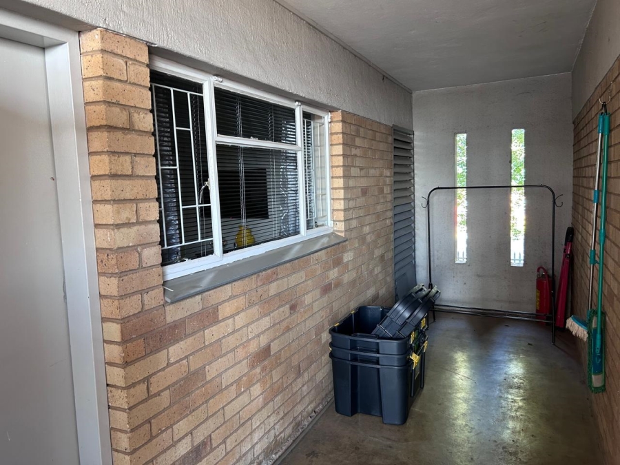 2 Bedroom Property for Sale in Baillie Park North West